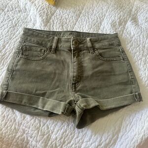 american eagle olive green jean shorts